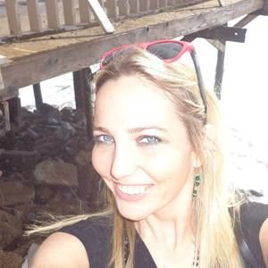 Meet your Posher, Candace